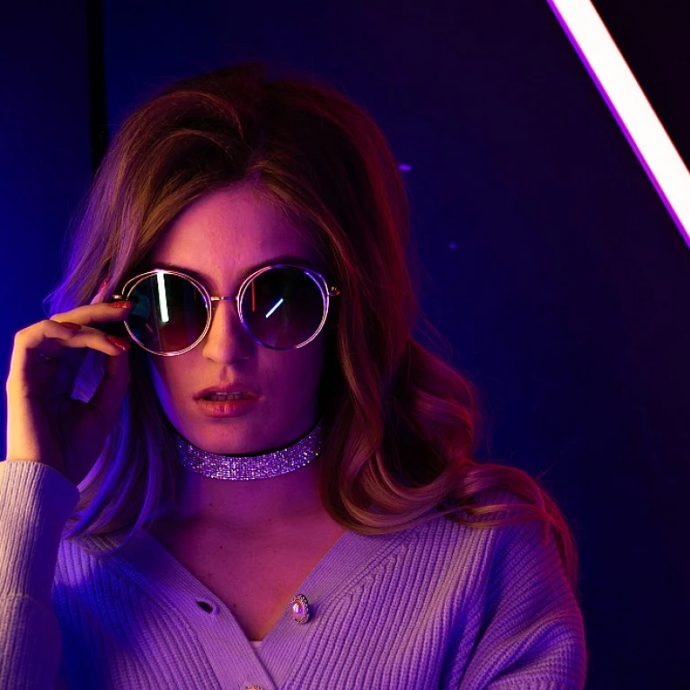 Élégance intemporelle : la robe champagne pour demoiselle d'honneur