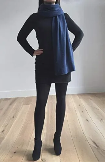 Poncho de voyage en cachemire pour femme avec boutonnière, châle de mariée en dentelle tricoté, couverture légère et polyvalente 100 % éthique, cadeau en jean moyen, doux bleu