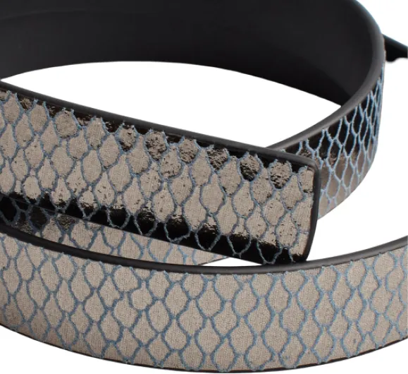Michael Kors Ceinture fine réversible en cuir métallisé pour femme 558992 Noir Argent M