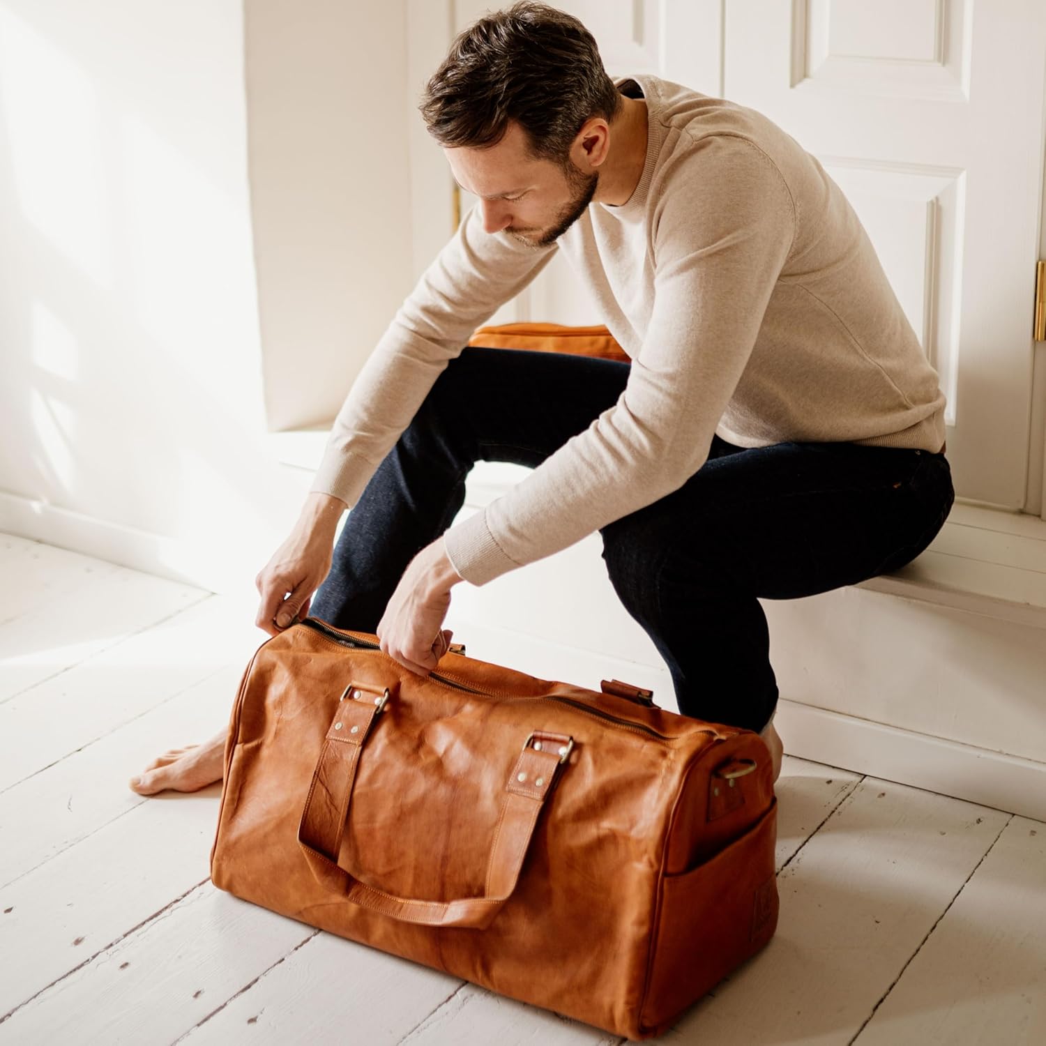 Oslo Sac de Voyage en Cuir Véritable 50 L Imperméable avec Bandoulière Amovible, Weekender Spacieux pour Hommes et Femmes, Idéal pour Le Week-End Marron Rangement Chaussures