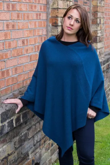 Love Cashmere Poncho de Créateur pour Femme 100% Cachemire Taille unique Naturel Clair